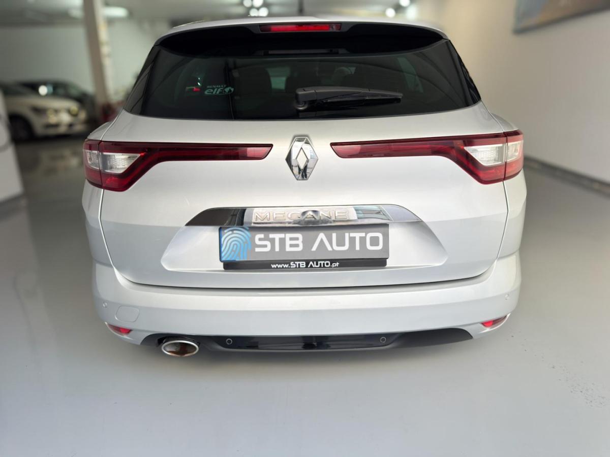 renault-megane-sport-tourer-2019-diesel-1461cc