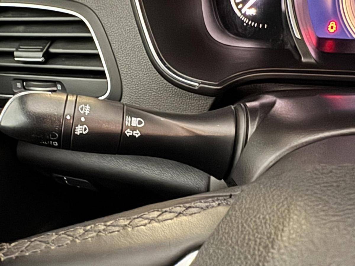 renault-megane-sport-tourer-2019-diesel-1461cc