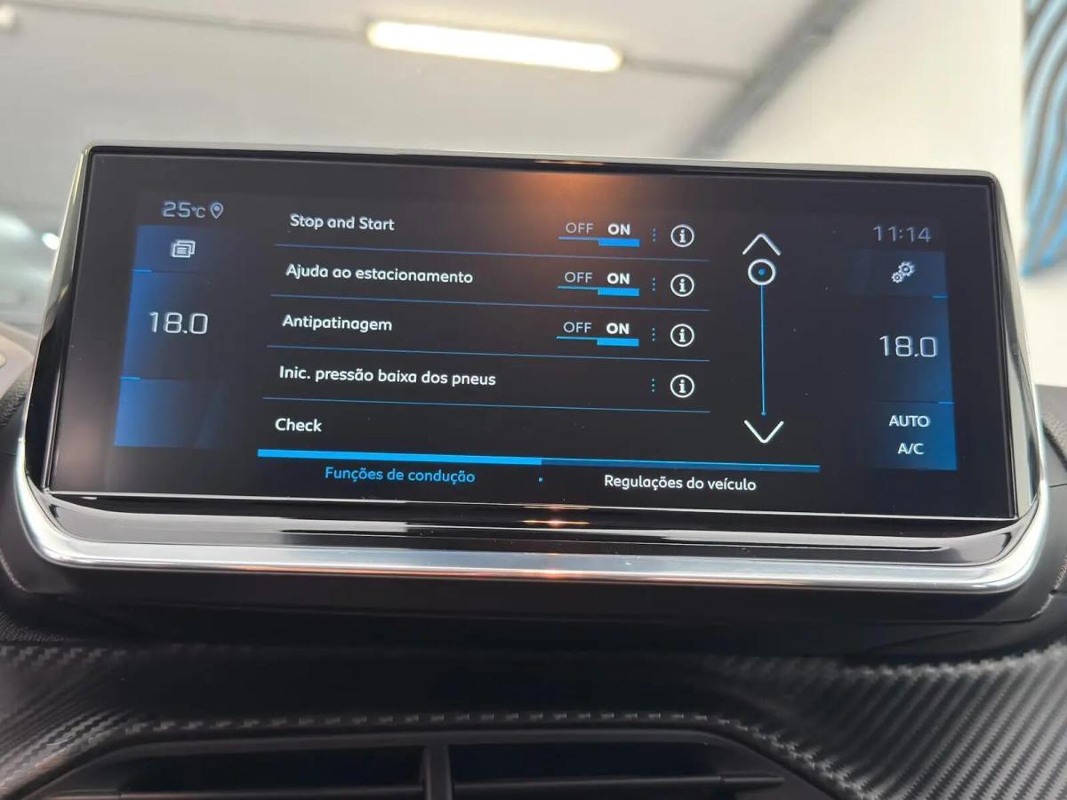 peugeot-208-2022-gasolina-1199cc