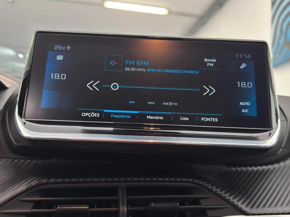 peugeot-208-2022-gasolina-1199cc