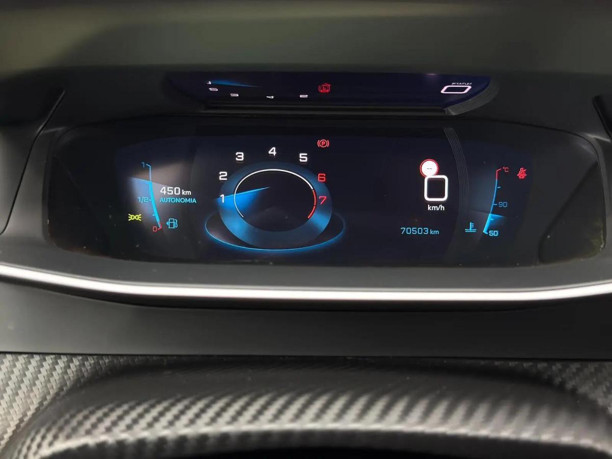 peugeot-208-2022-gasolina-1199cc