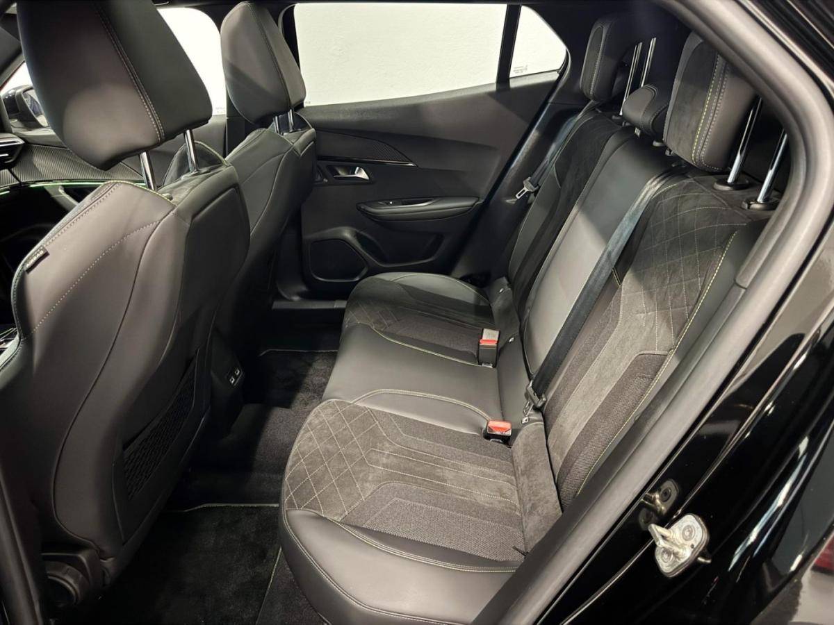 peugeot-2008-2021-gasolina-1199cc