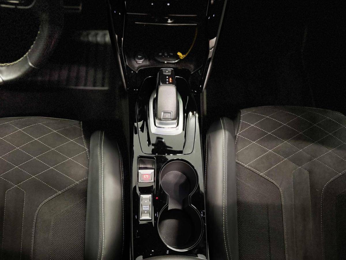 peugeot-2008-2021-gasolina-1199cc