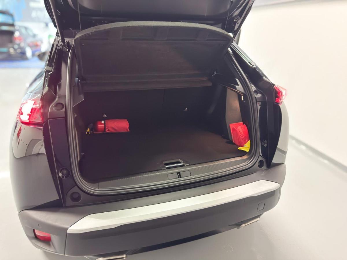 peugeot-2008-2021-gasolina-1199cc