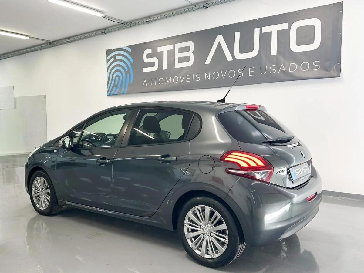 peugeot-208-2016-gasolina-1199cc