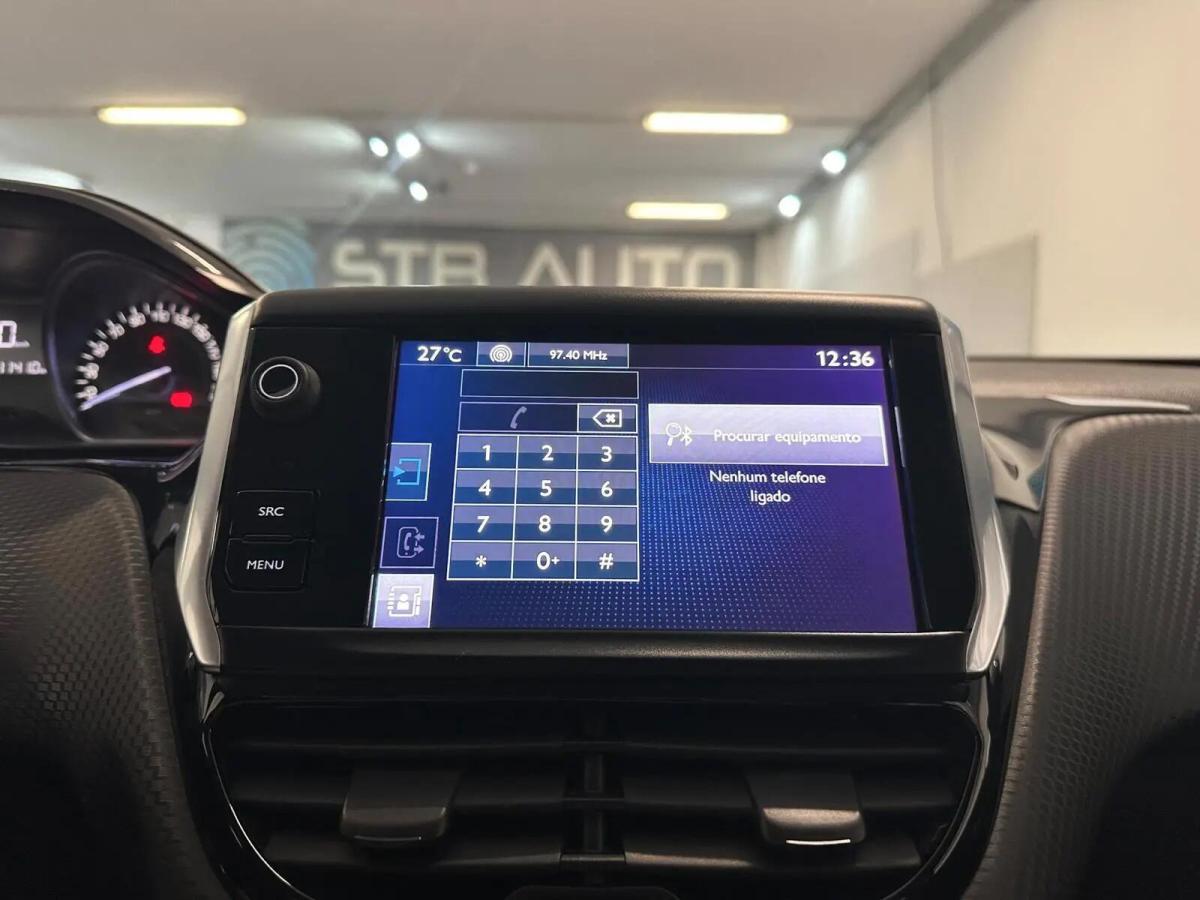 peugeot-208-2016-gasolina-1199cc