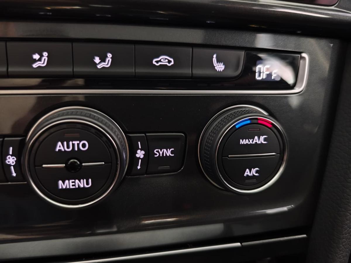 volkswagen-golf-2019-gasolina-999cc