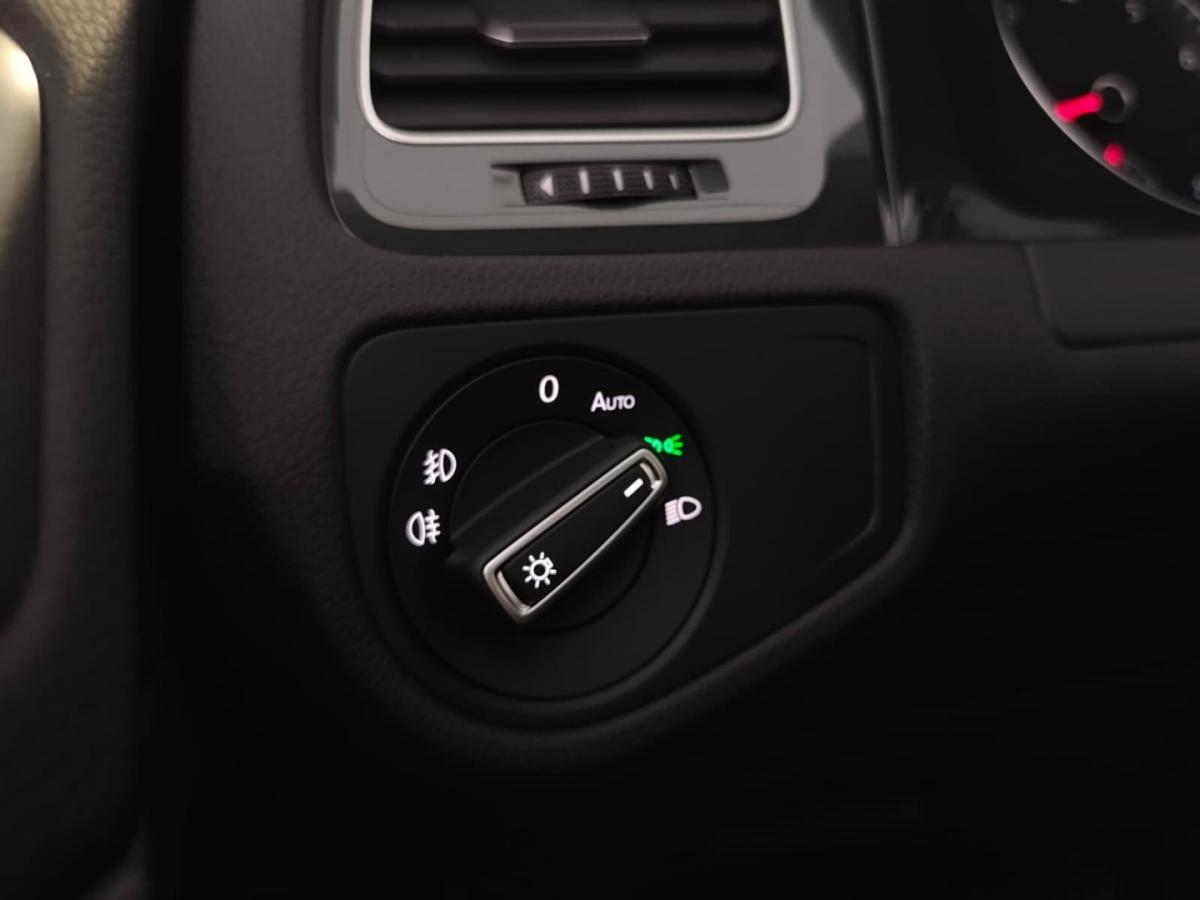 volkswagen-golf-2019-gasolina-999cc