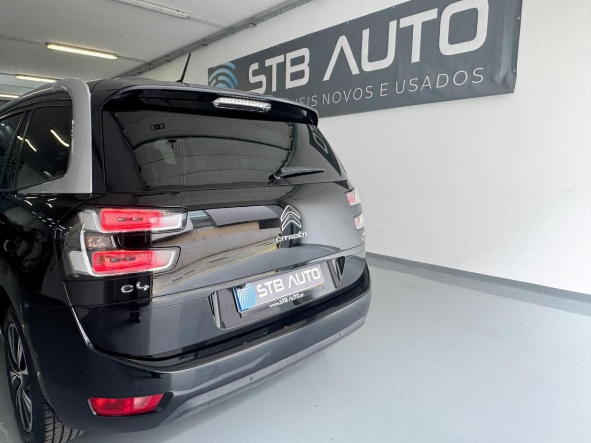 citroen-c4-picasso-2018-gasolina-1199cc