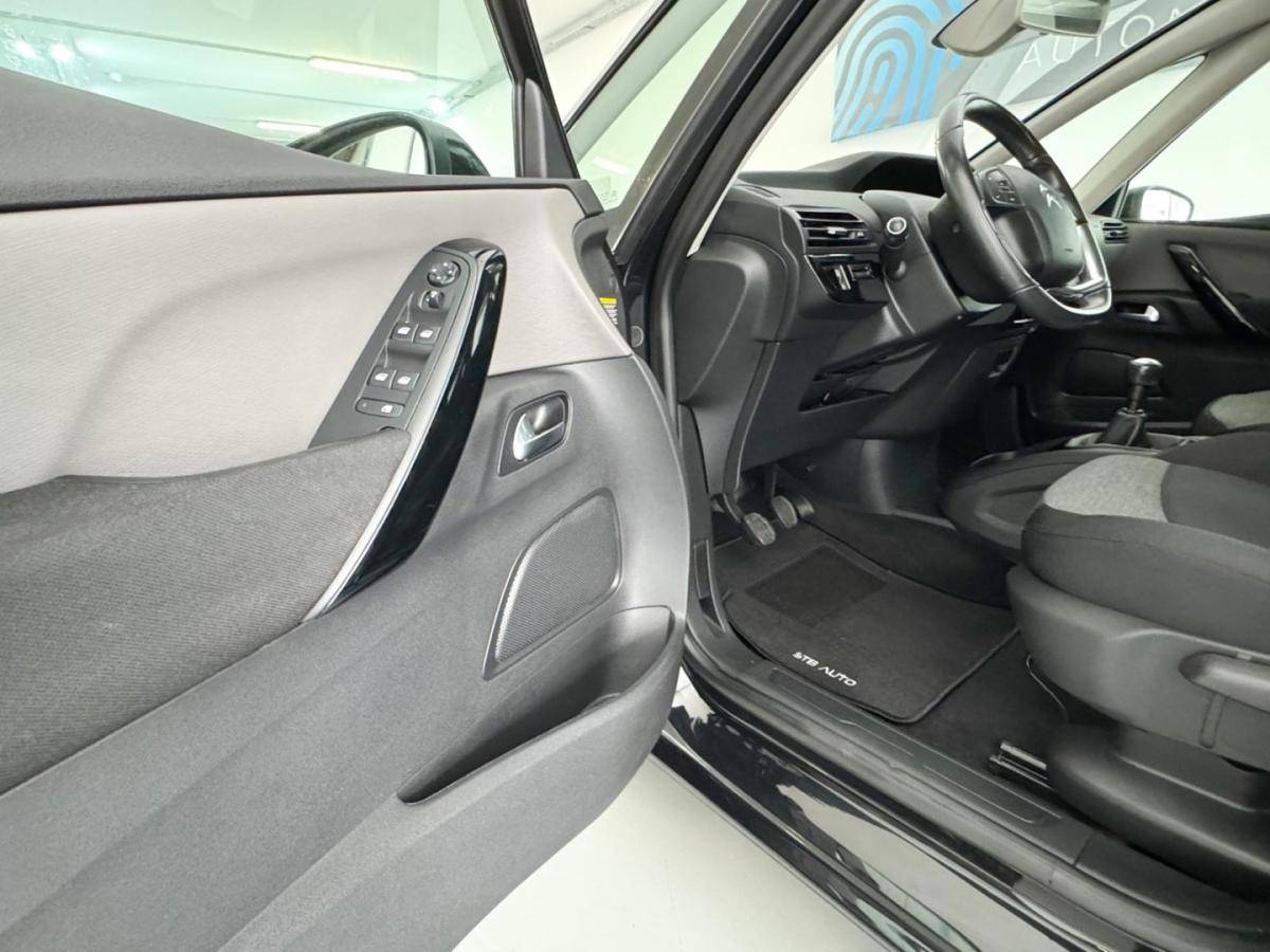 citroen-c4-picasso-2018-gasolina-1199cc