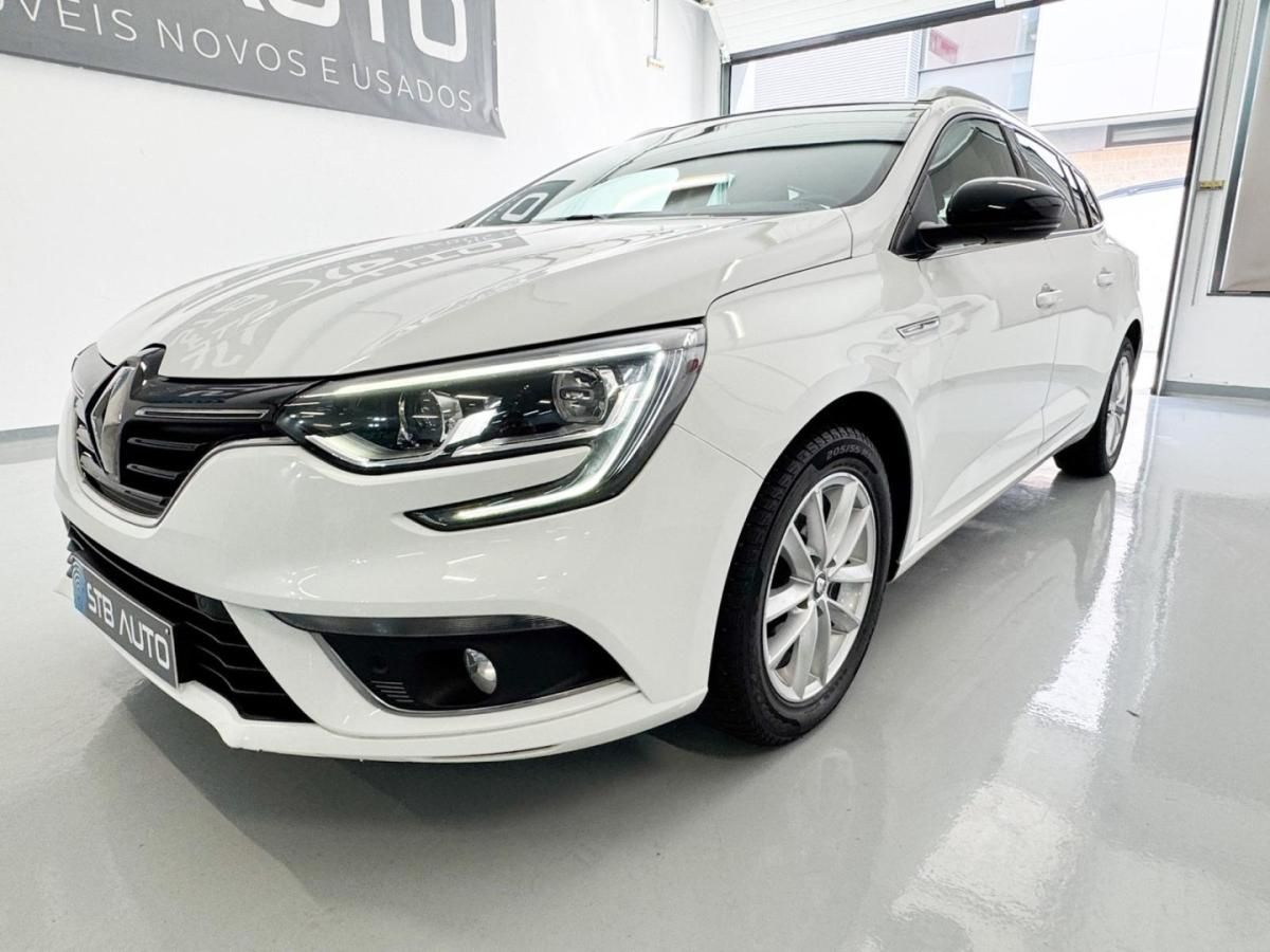 renault-megane-sport-tourer-2017-diesel-1461cc