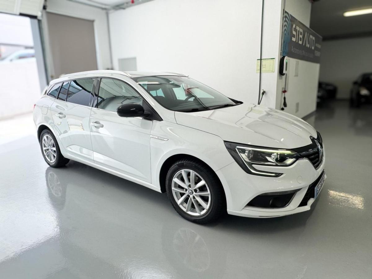 renault-megane-sport-tourer-2017-diesel-1461cc