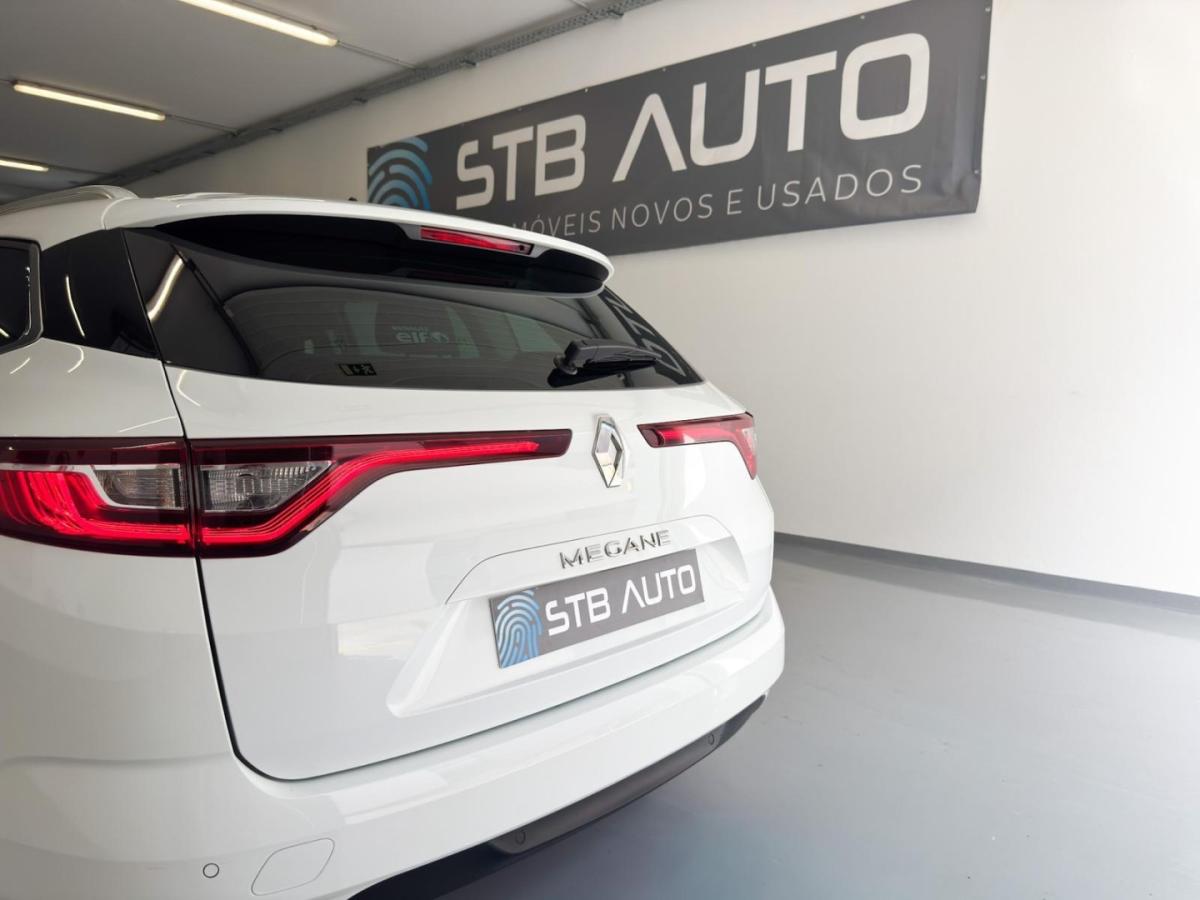renault-megane-sport-tourer-2017-diesel-1461cc
