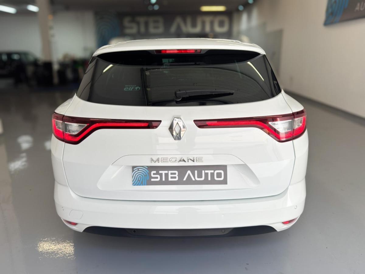 renault-megane-sport-tourer-2017-diesel-1461cc