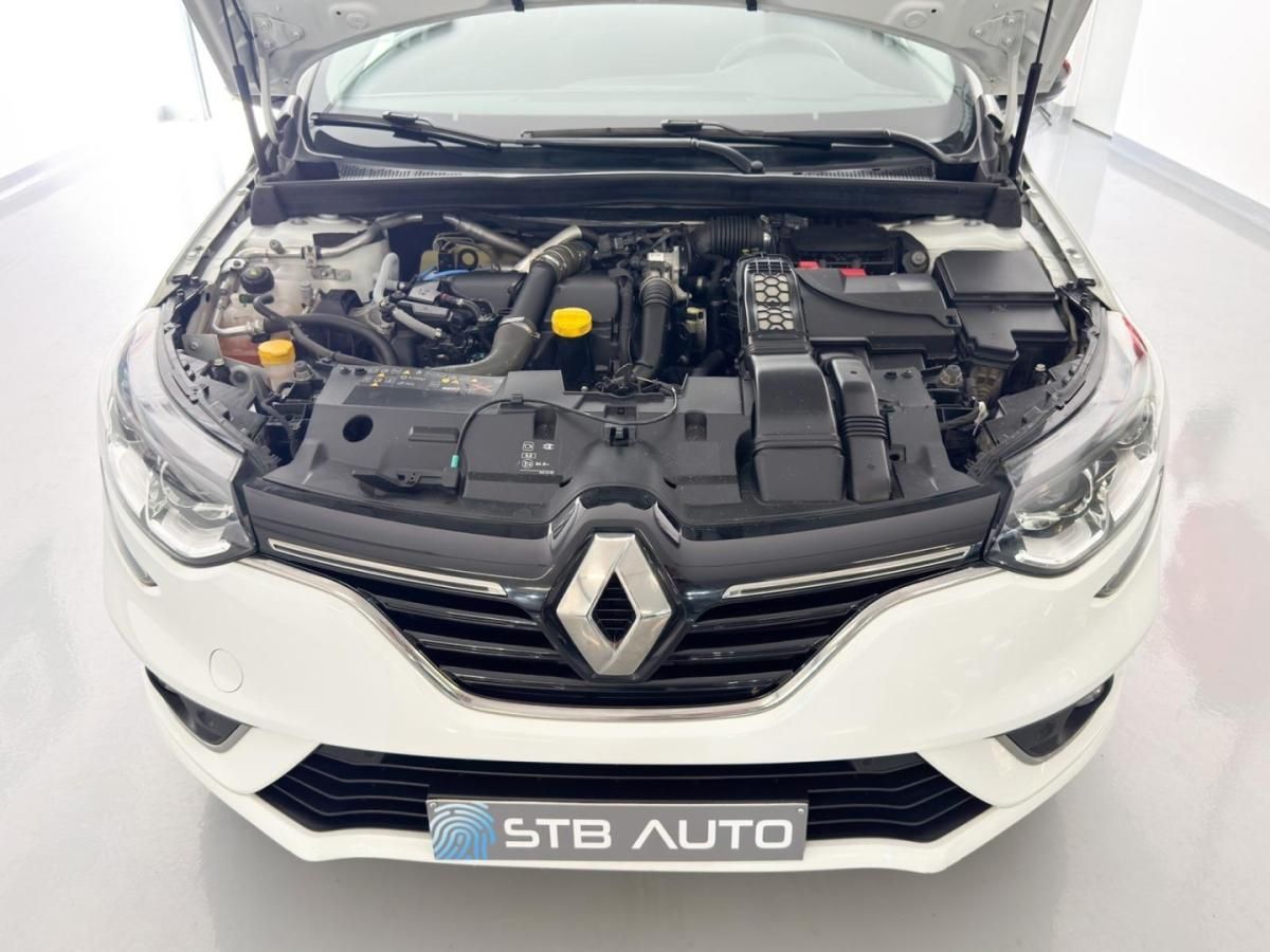 renault-megane-sport-tourer-2017-diesel-1461cc