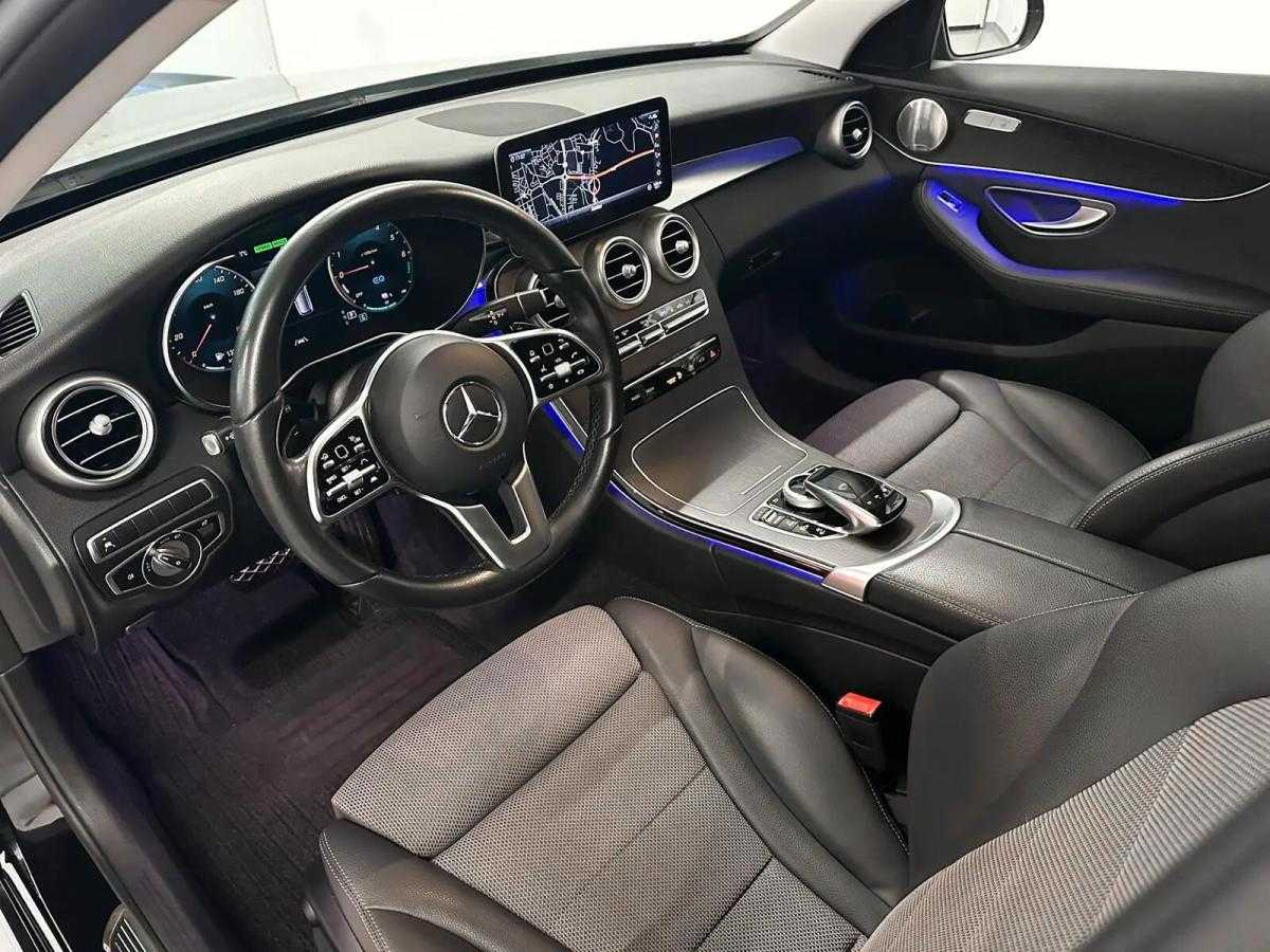 mercedes-benz-classe-c-c-300de-phev-2021-hibrido-a-diesel-1950cc