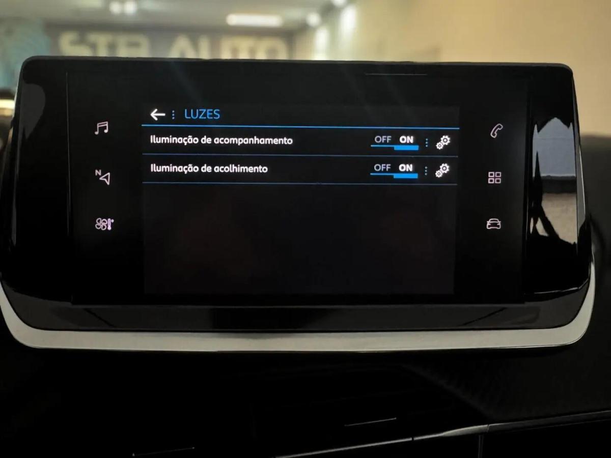 peugeot-208-2023-gasolina-1199cc