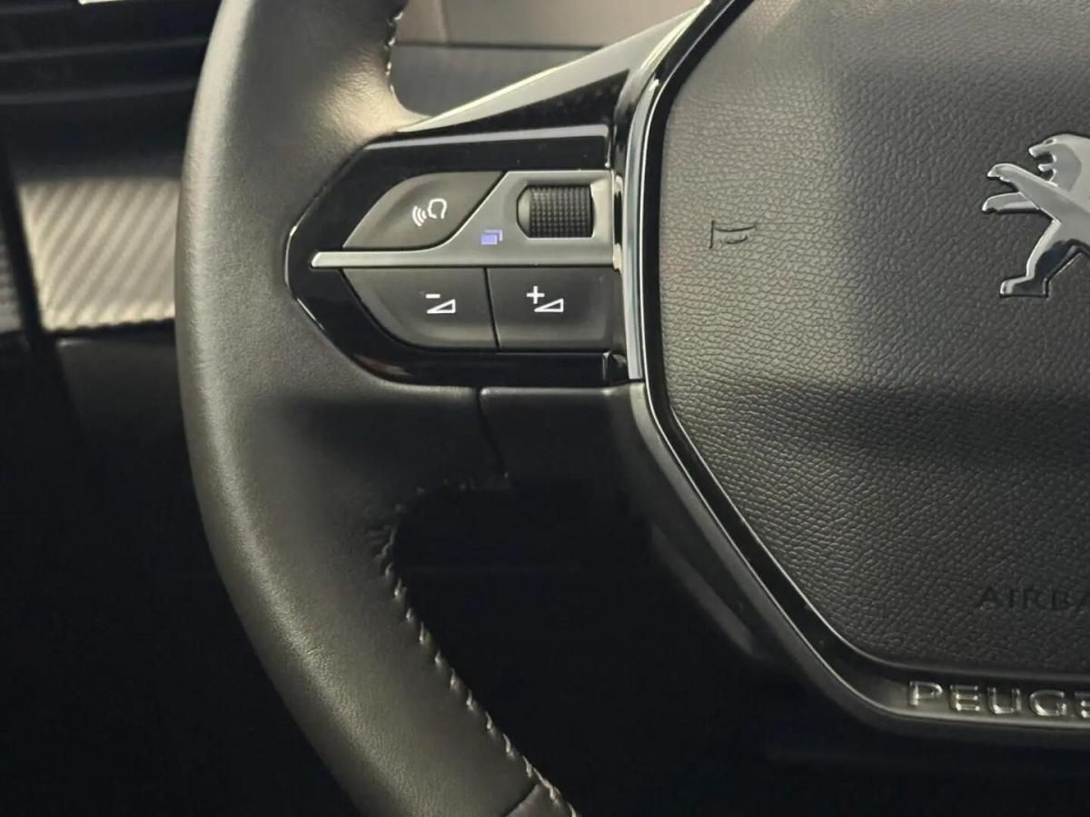 peugeot-208-2023-gasolina-1199cc