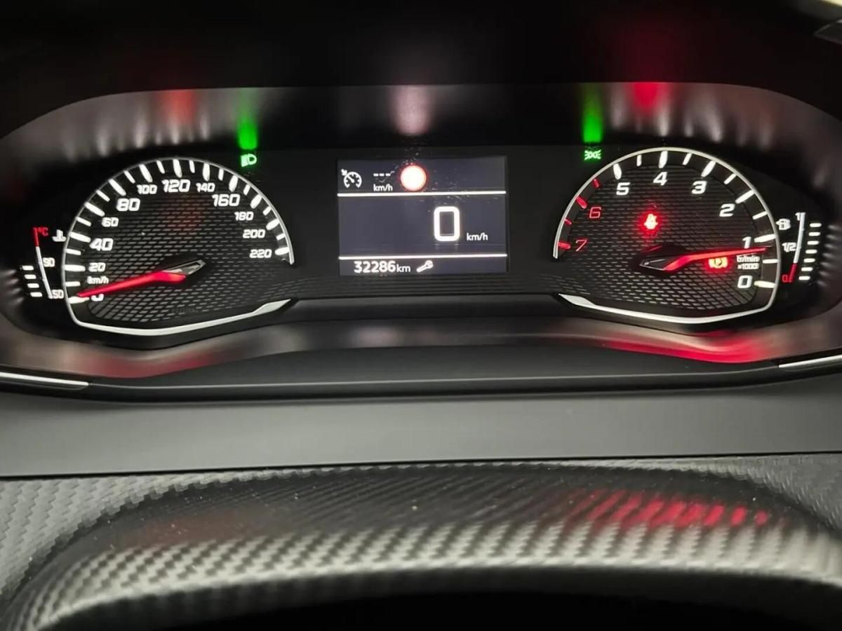 peugeot-208-2023-gasolina-1199cc