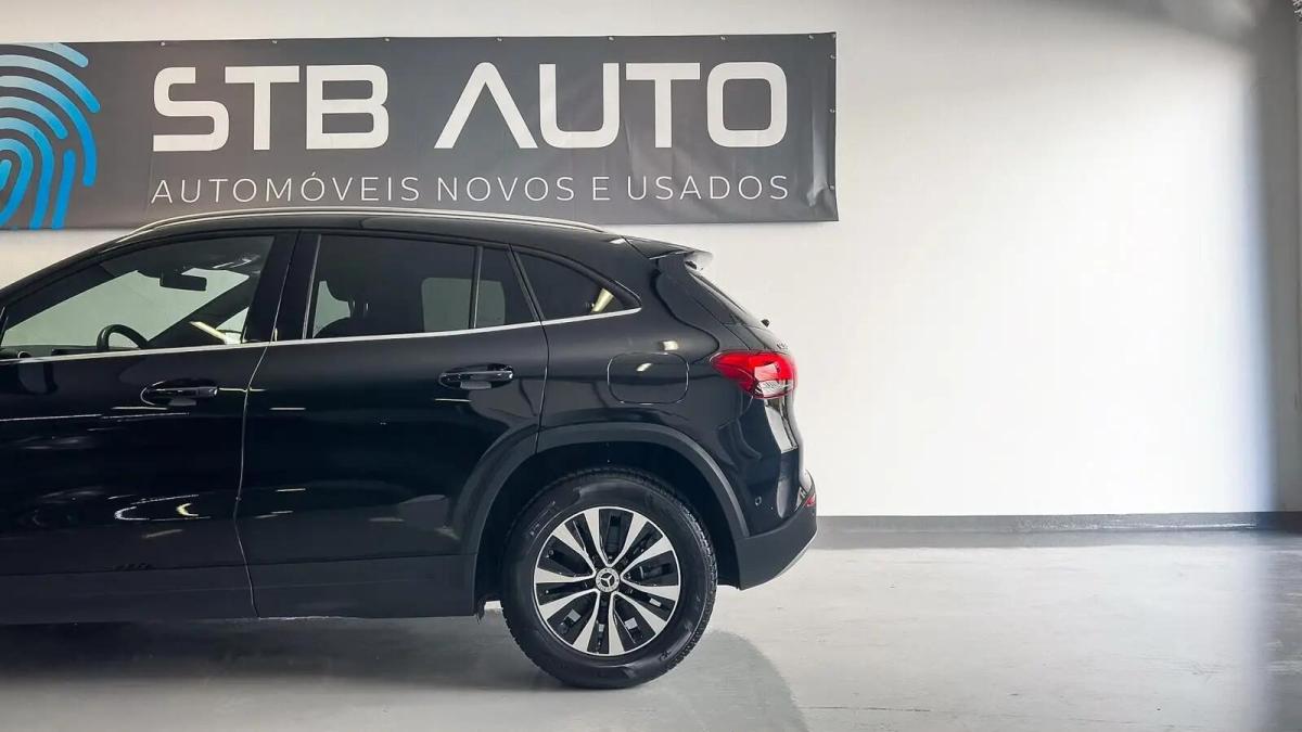 mercedes-benz-gla-250-e-2022-hibrido-a-gasolina-1332cc