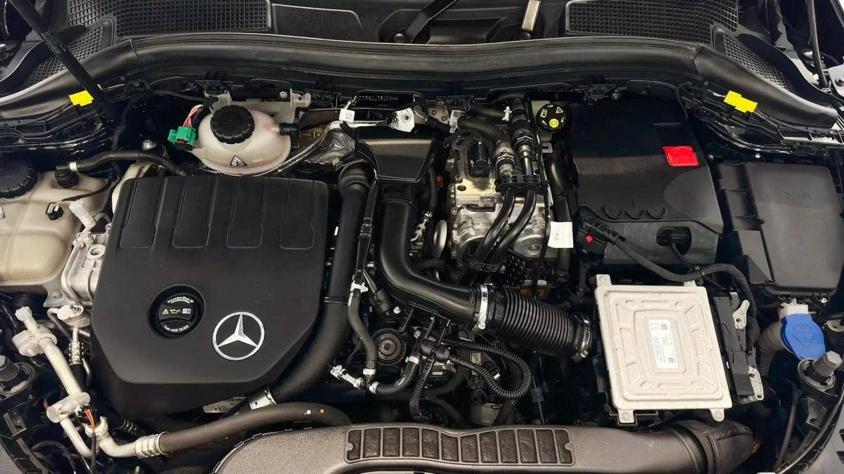 mercedes-benz-gla-250-e-2022-hibrido-a-gasolina-1332cc