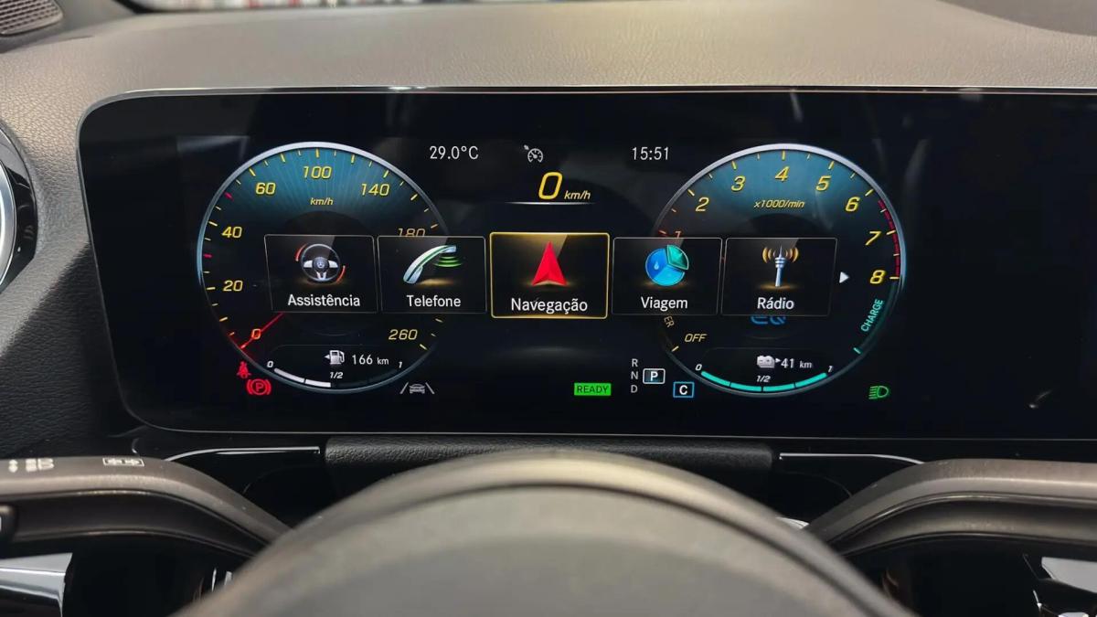mercedes-benz-gla-250-e-2022-hibrido-a-gasolina-1332cc