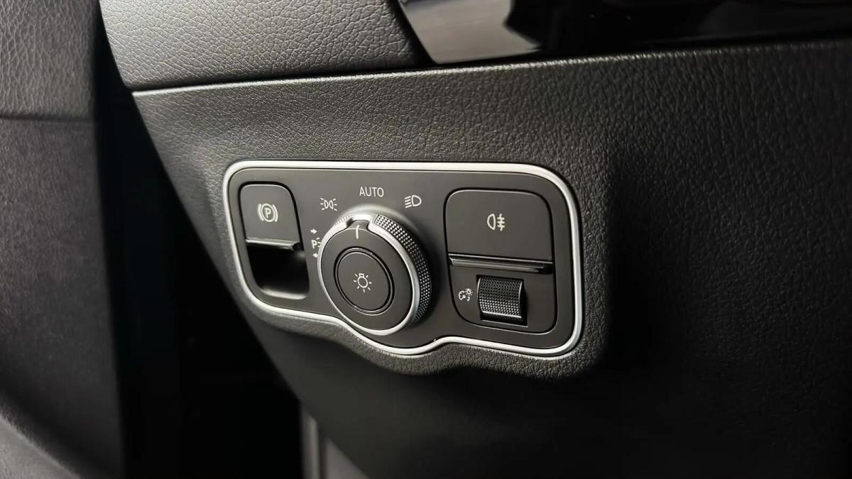 mercedes-benz-gla-250-e-2022-hibrido-a-gasolina-1332cc
