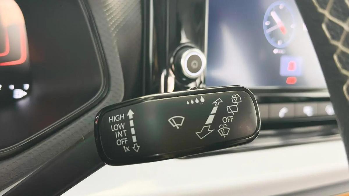seat-ibiza-2024-gasolina-999cc