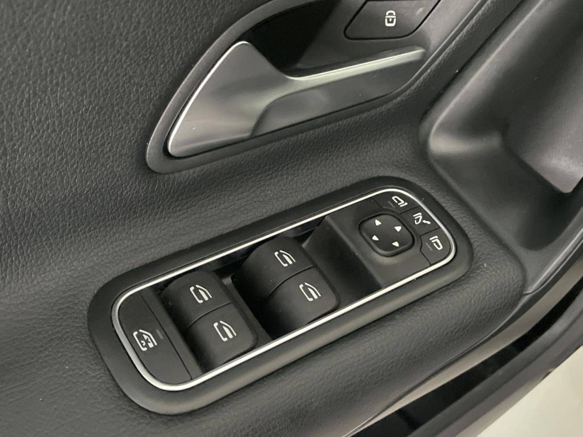 mercedes-benz-classe-a-2021-gasolina-1332cc