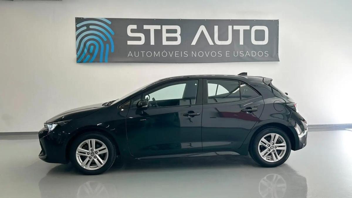 toyota-corolla-2021-gasolina-1197cc