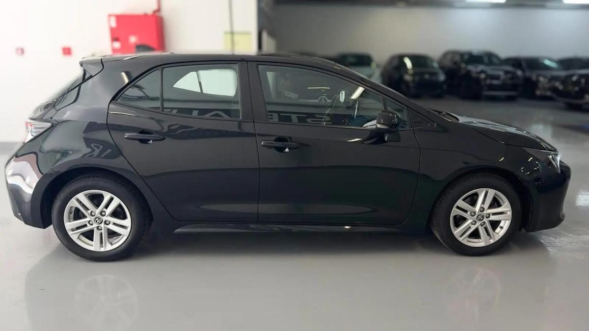 toyota-corolla-2021-gasolina-1197cc