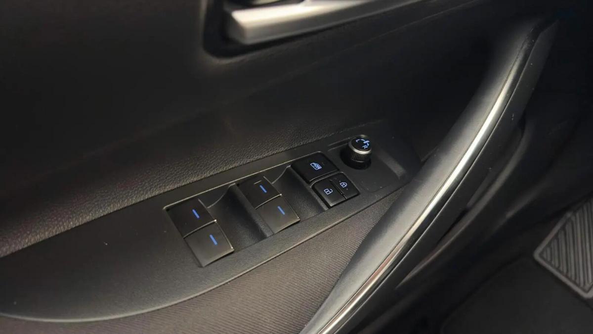 toyota-corolla-2021-gasolina-1197cc