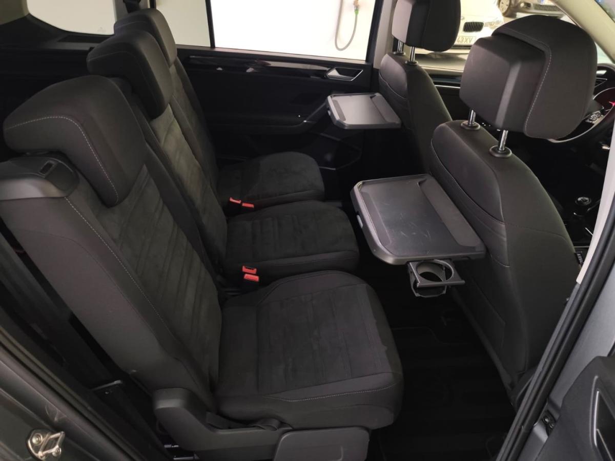 volkswagen-touran-2019-diesel-1598cc