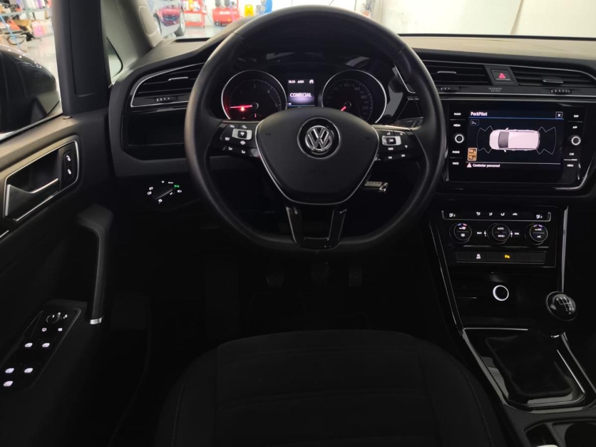 volkswagen-touran-2019-diesel-1598cc