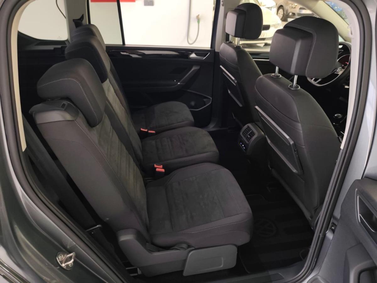 volkswagen-touran-2019-diesel-1598cc