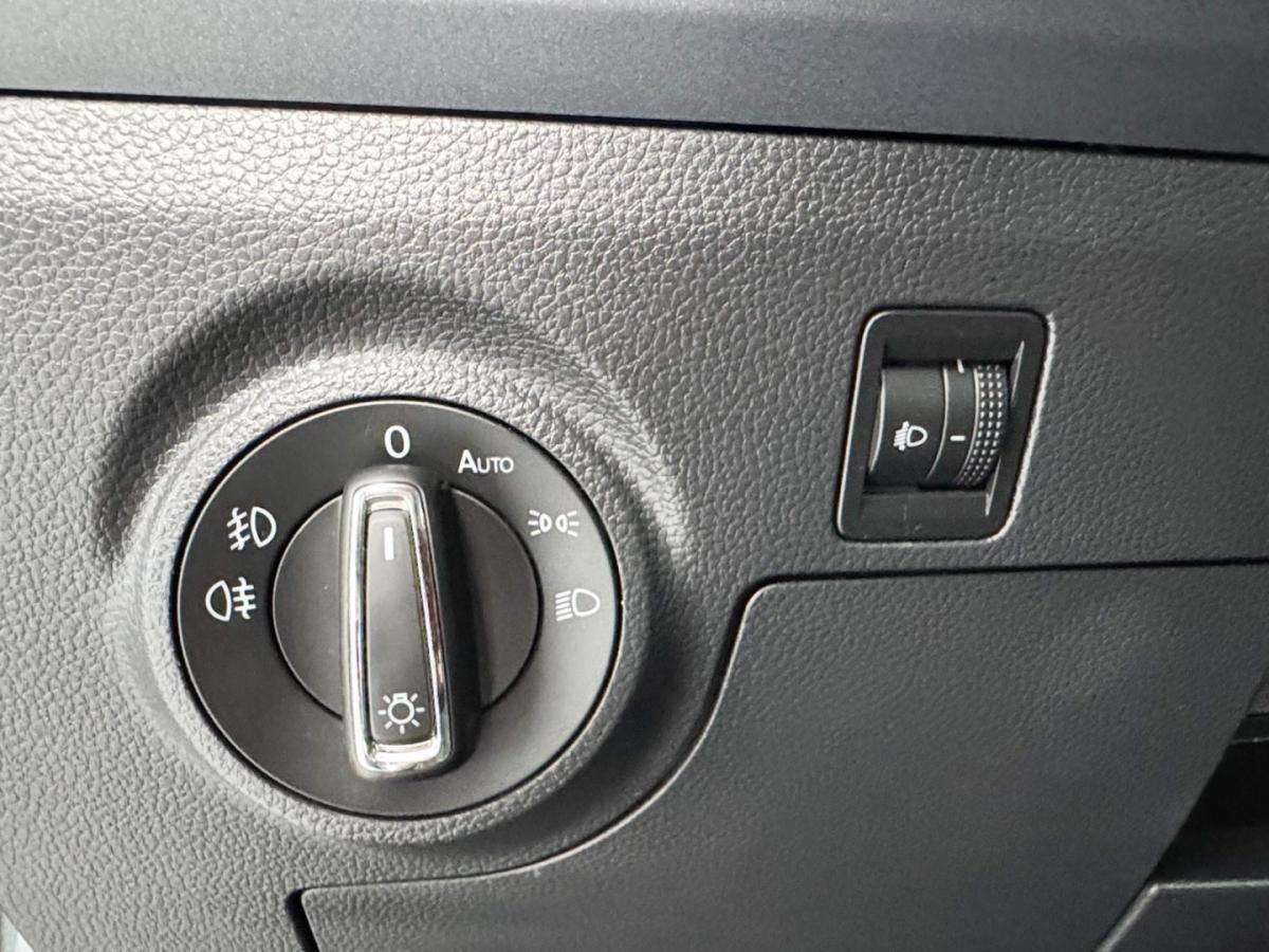 seat-arona-2018-diesel-1598cc