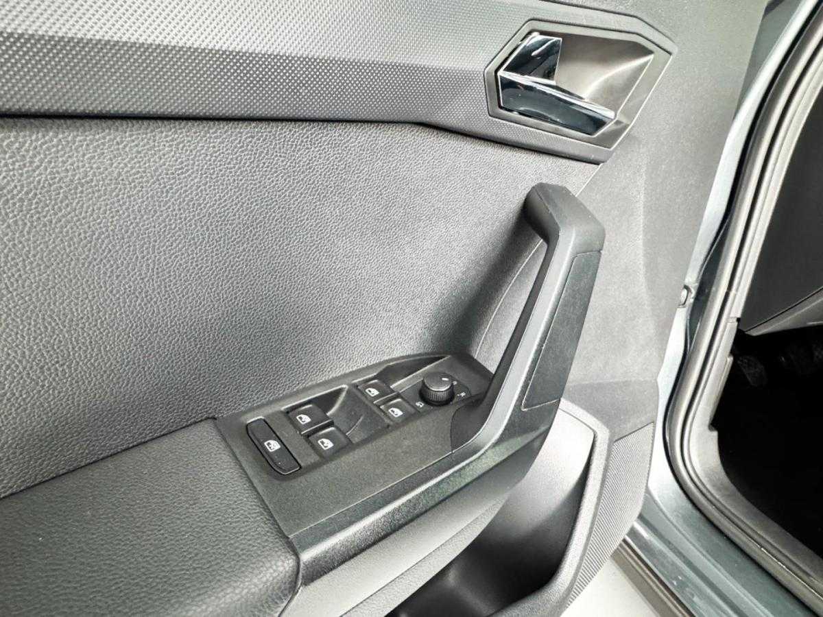 seat-arona-2018-diesel-1598cc
