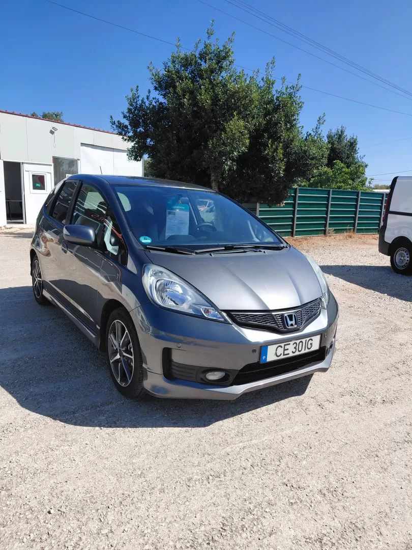 honda-jazz-2014-gasolina-1339cc