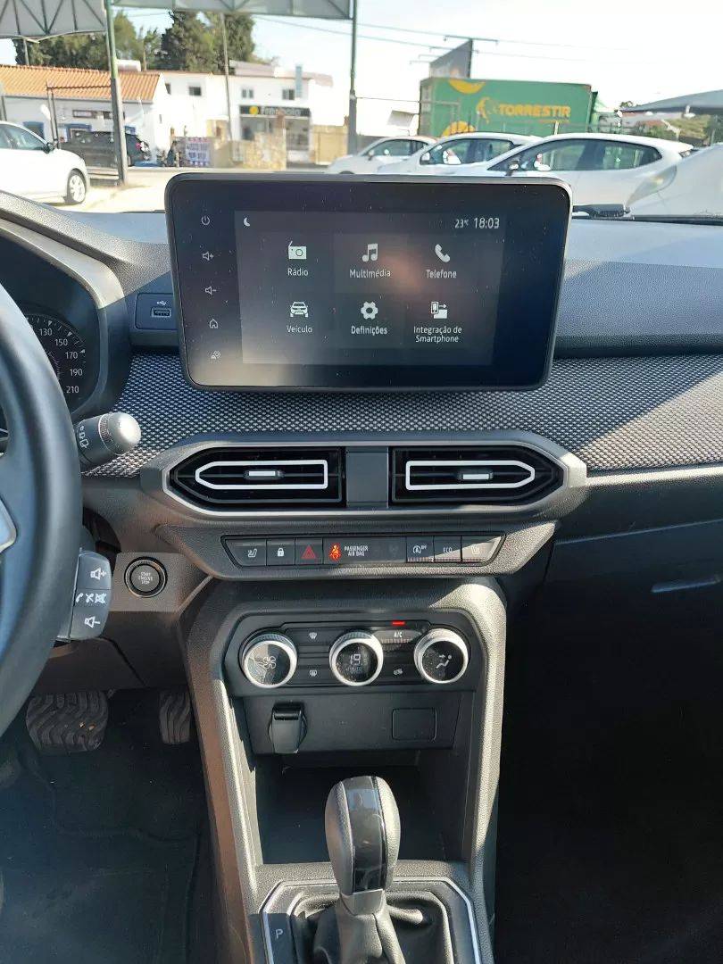 dacia-sandero-2023-gasolina-999cc
