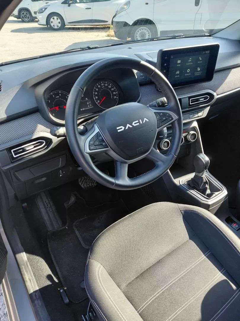 dacia-sandero-2023-gasolina-999cc