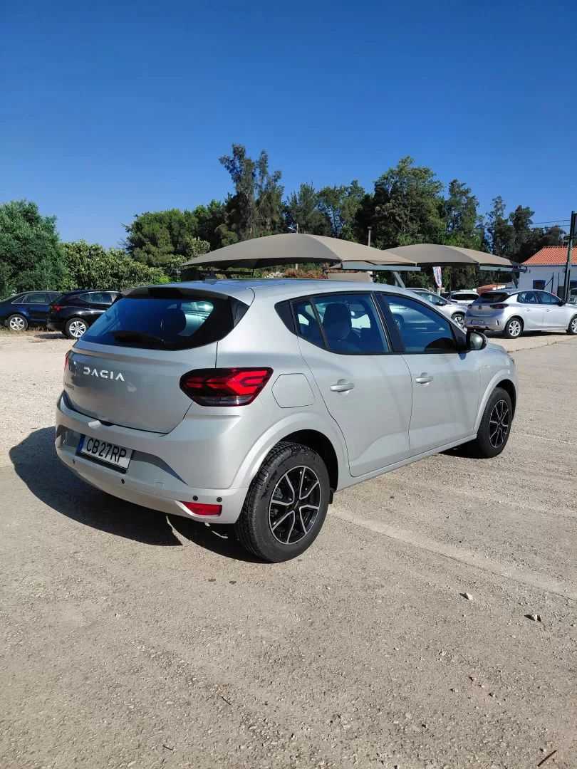 dacia-sandero-2023-gasolina-999cc