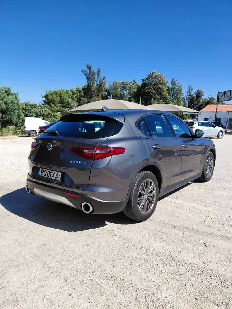 alfa-romeo-stelvio-2018-diesel-2143cc