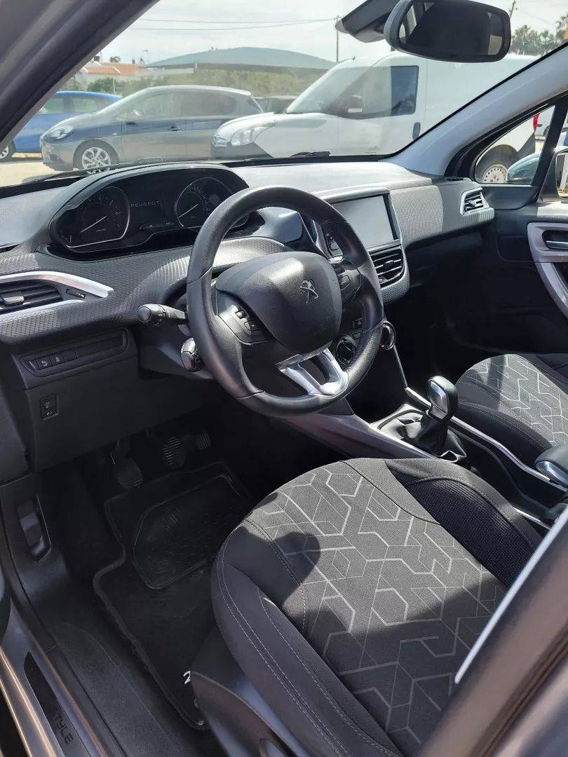 peugeot-2008-2016-gasolina-1199cc