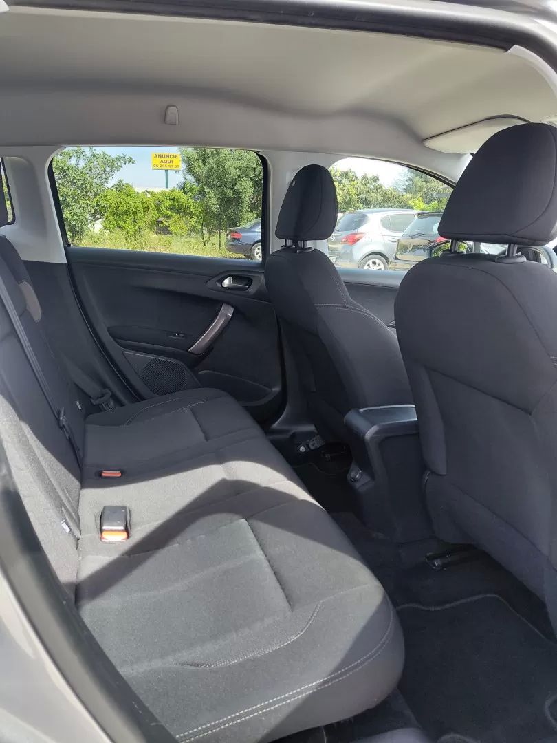 peugeot-2008-2016-gasolina-1199cc