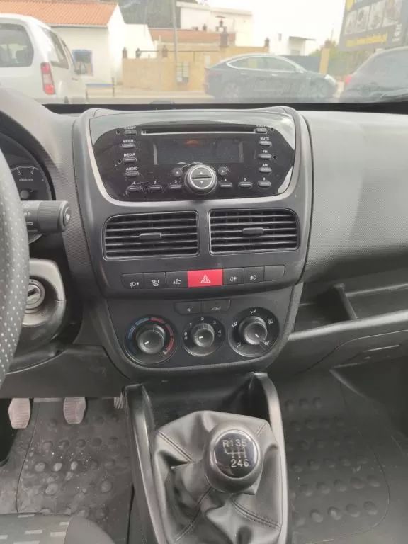 opel-combo-2018-diesel-1600cc