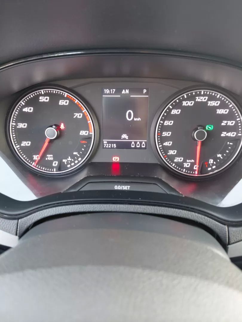 seat-arona-2021-gasolina-999cc