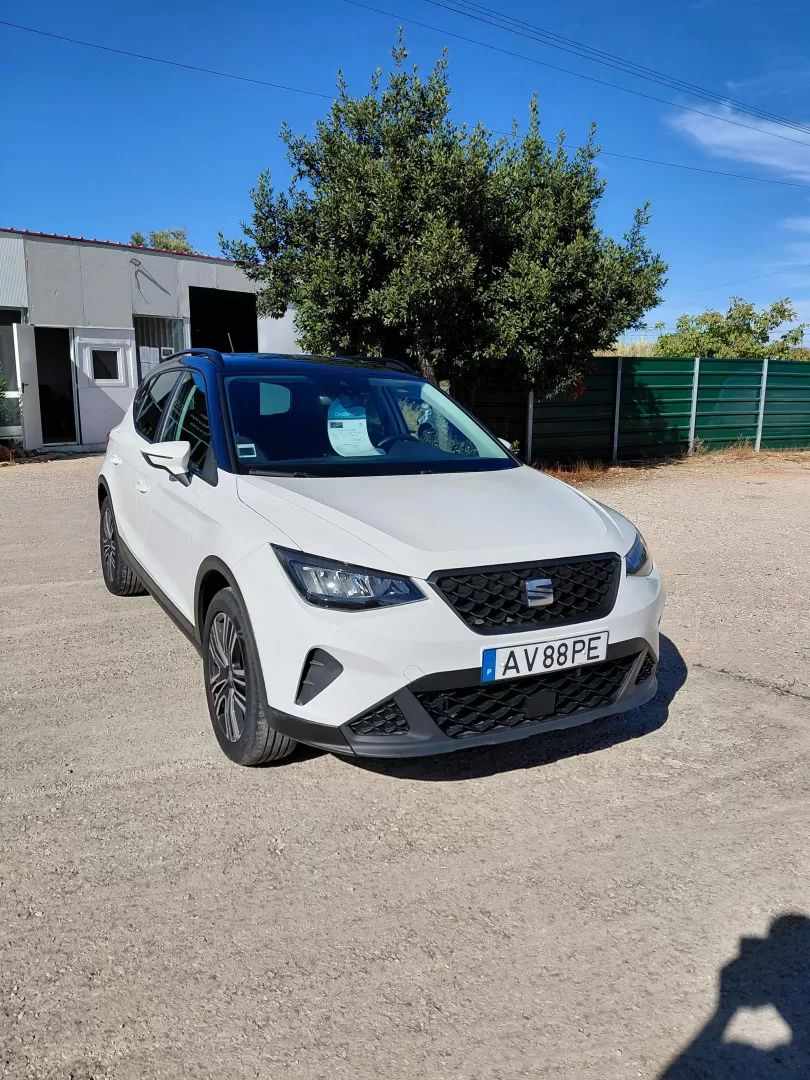 seat-arona-2022-gasolina-999cc