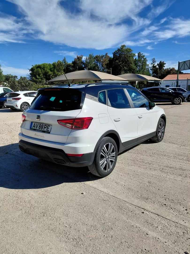seat-arona-2022-gasolina-999cc