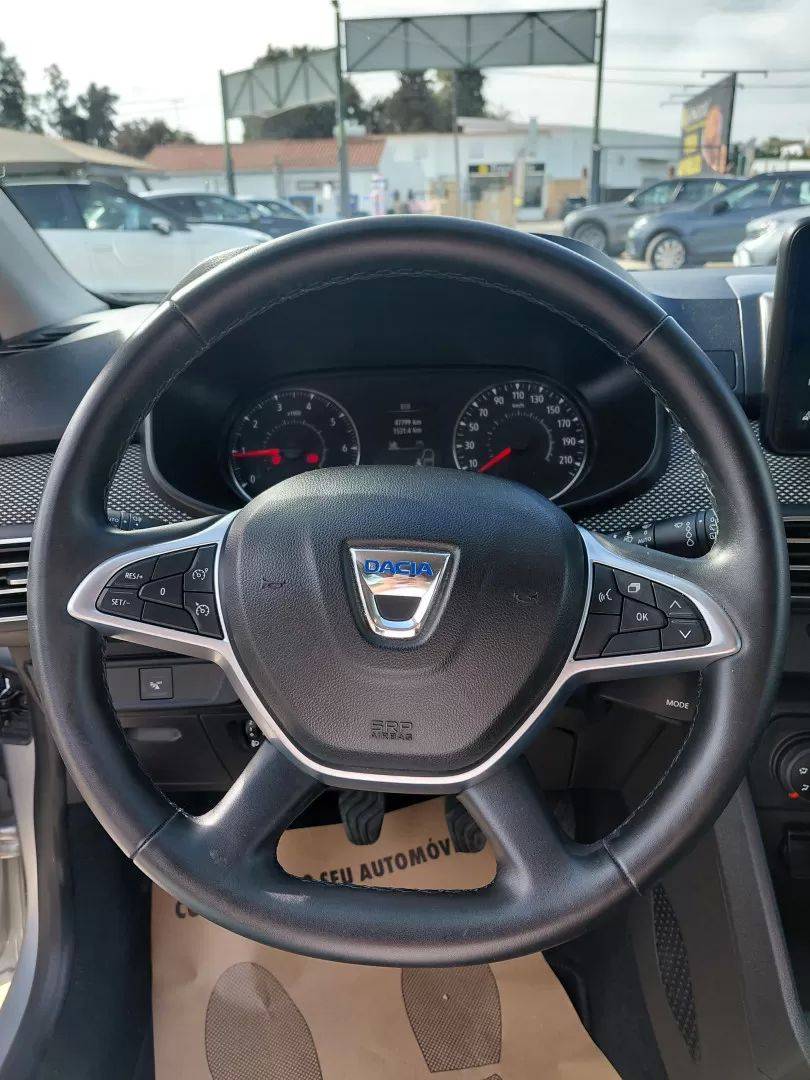 dacia-sandero-2022-gasolina-999cc