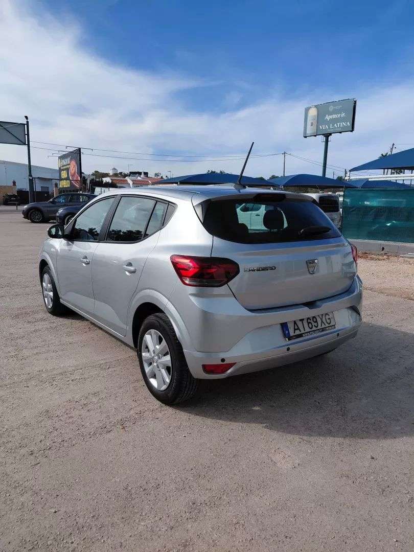 dacia-sandero-2022-gasolina-999cc